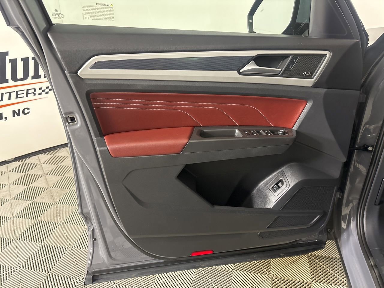 Used 2023 Volkswagen Atlas Cross Sport SEL Premium R-Line image 8