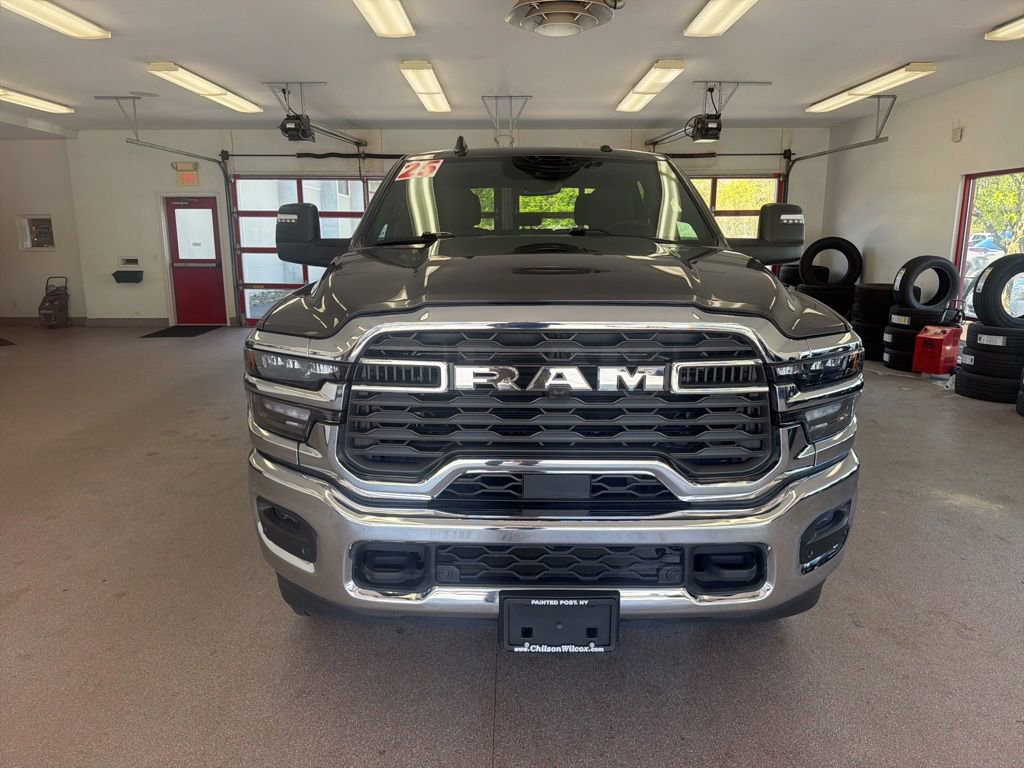 Used 2025 RAM 2500 Big Horn AWD/4WD image 2