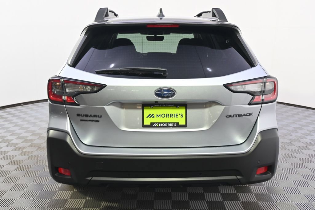 Certified 2025 Subaru Outback Onyx Edition image 5