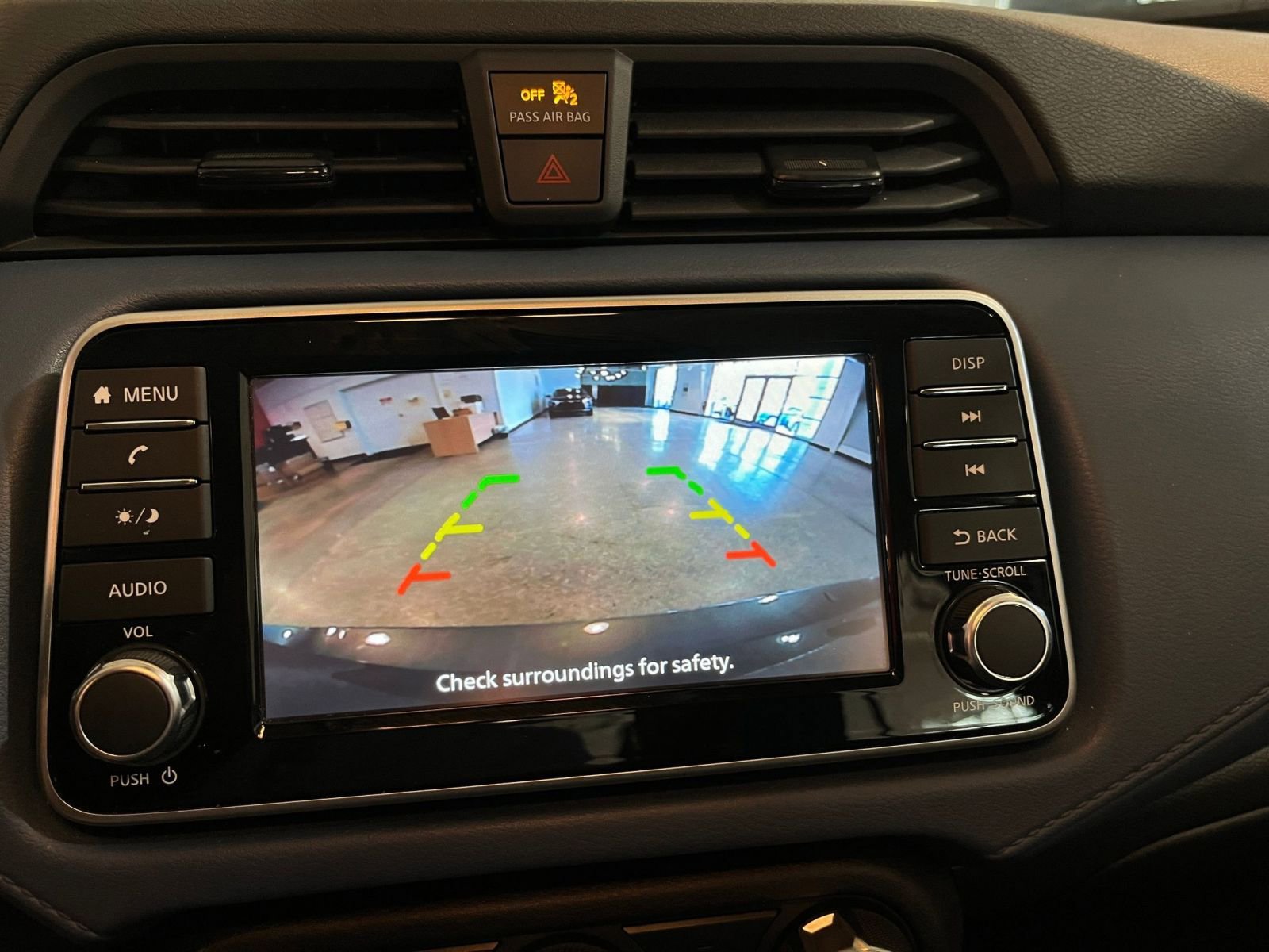 Used 2025 Nissan Versa SV image 23