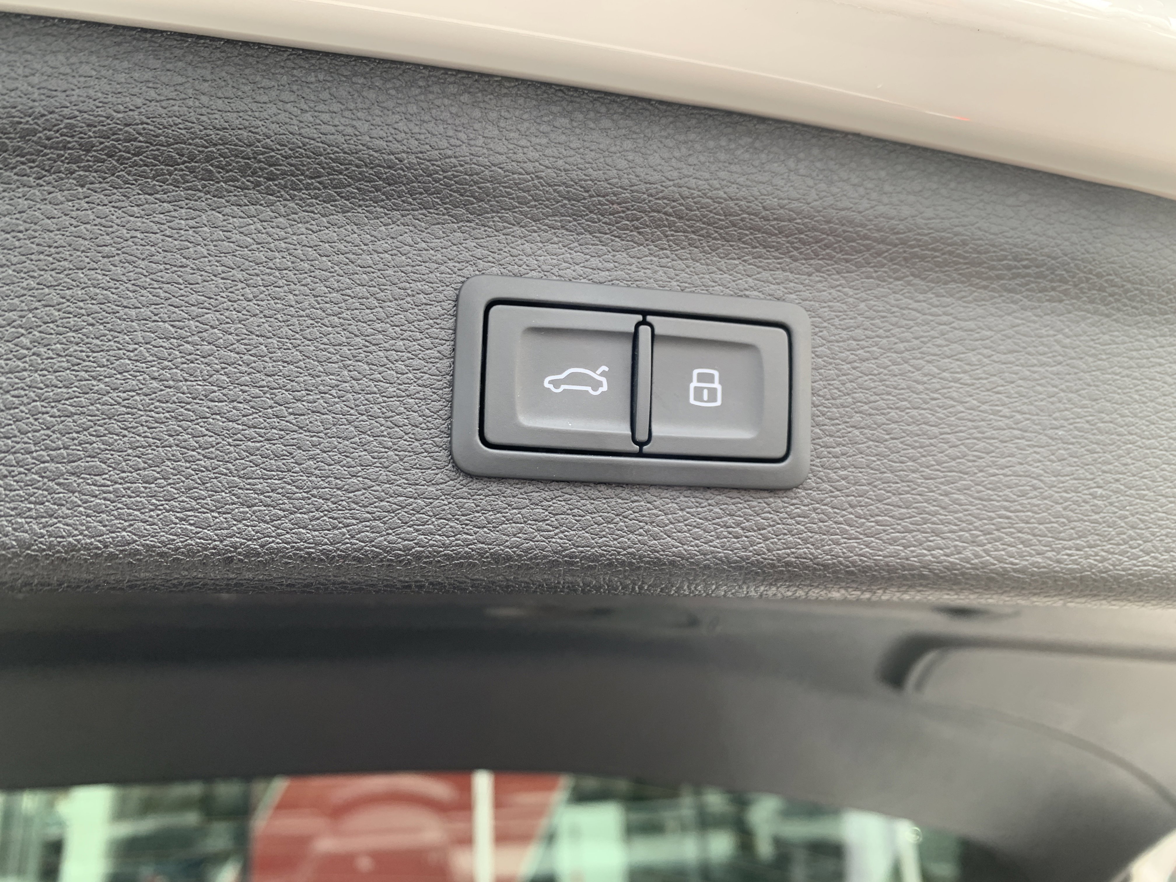 Certified 2023 Audi Q3 2.0T Premium w/ Convenience Package image 25