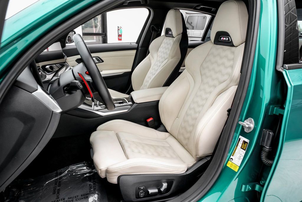 Used 2023 BMW M3 Competition image 25