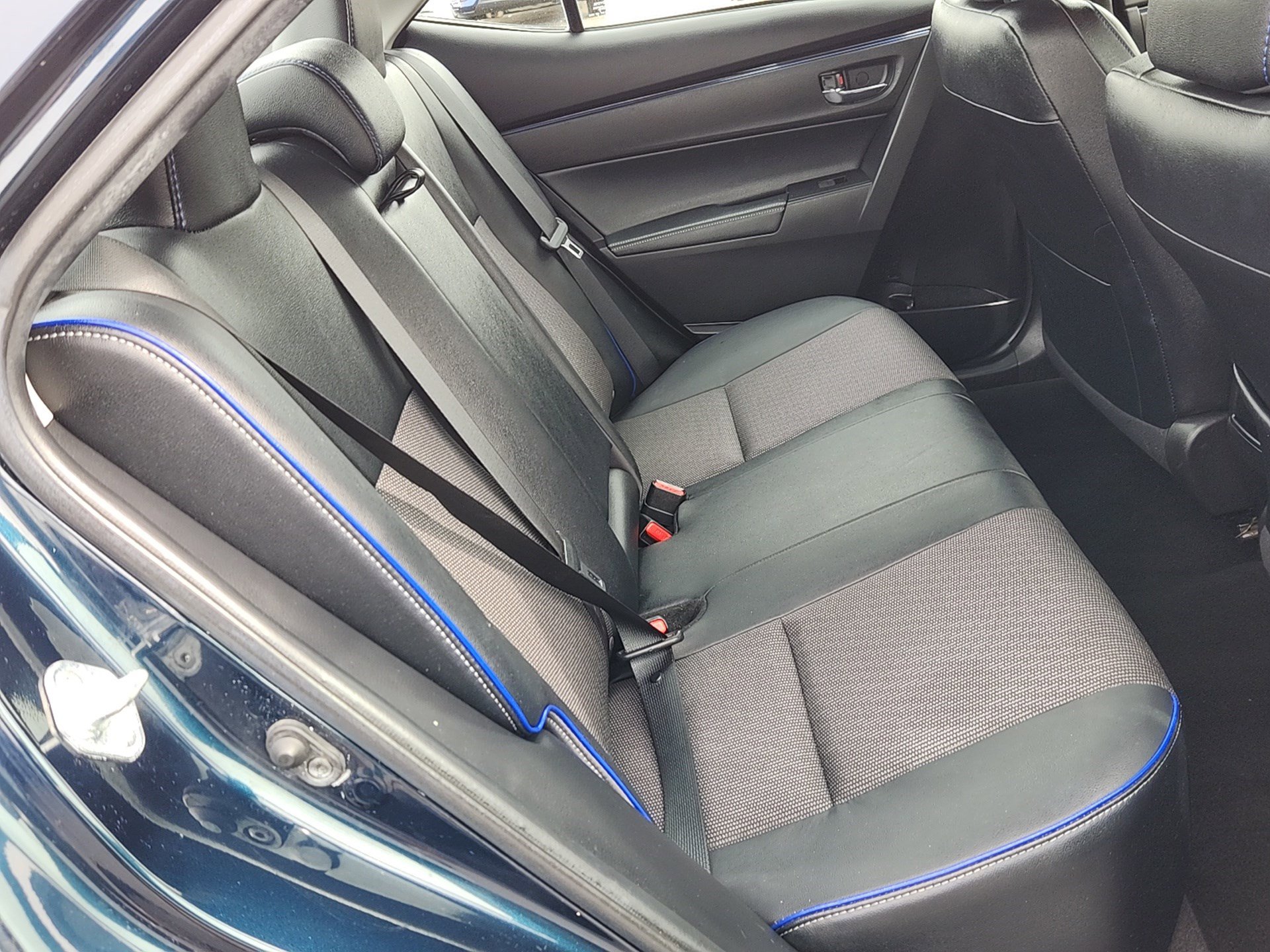 Used 2019 Toyota Corolla SE image 8