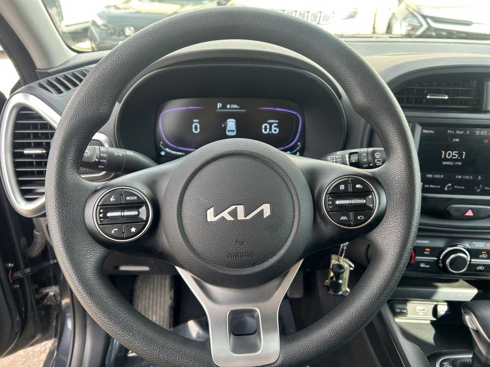 Used 2025 Kia Soul LX w/ LX Technology Package image 27