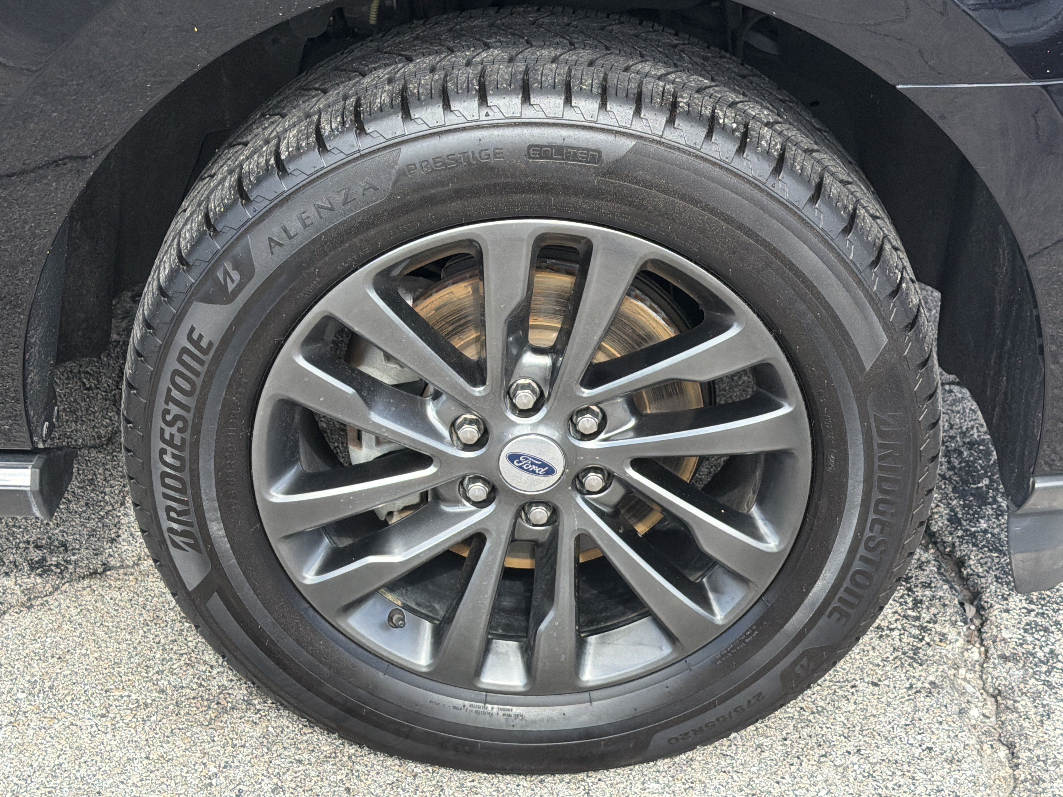 Used 2021 Ford Expedition Limited RWD image 12