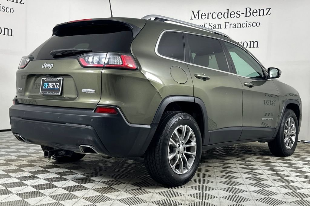 Used 2019 Jeep Cherokee Latitude Plus w/ Cold Weather Group image 4