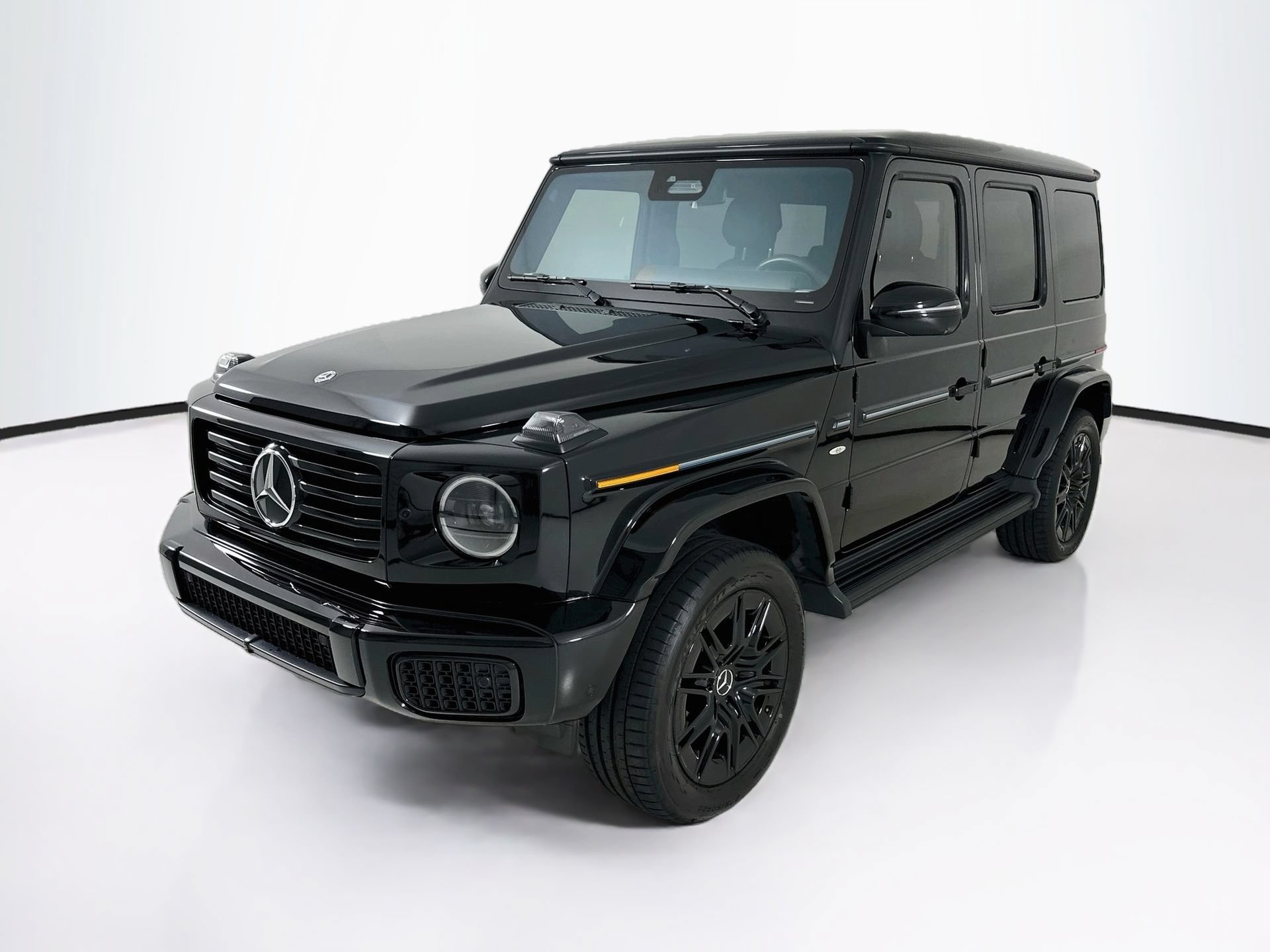Used 2025 Mercedes-Benz G 580 w/ EQ Technology image 3