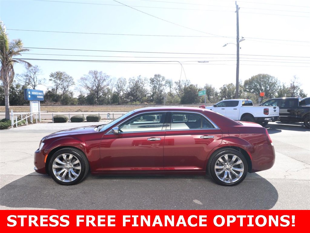 Used 2019 Chrysler 300 Limited image 5