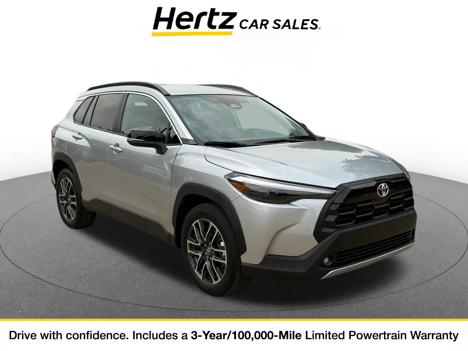 Used 2026 Toyota Corolla Cross XLE FWD image 1