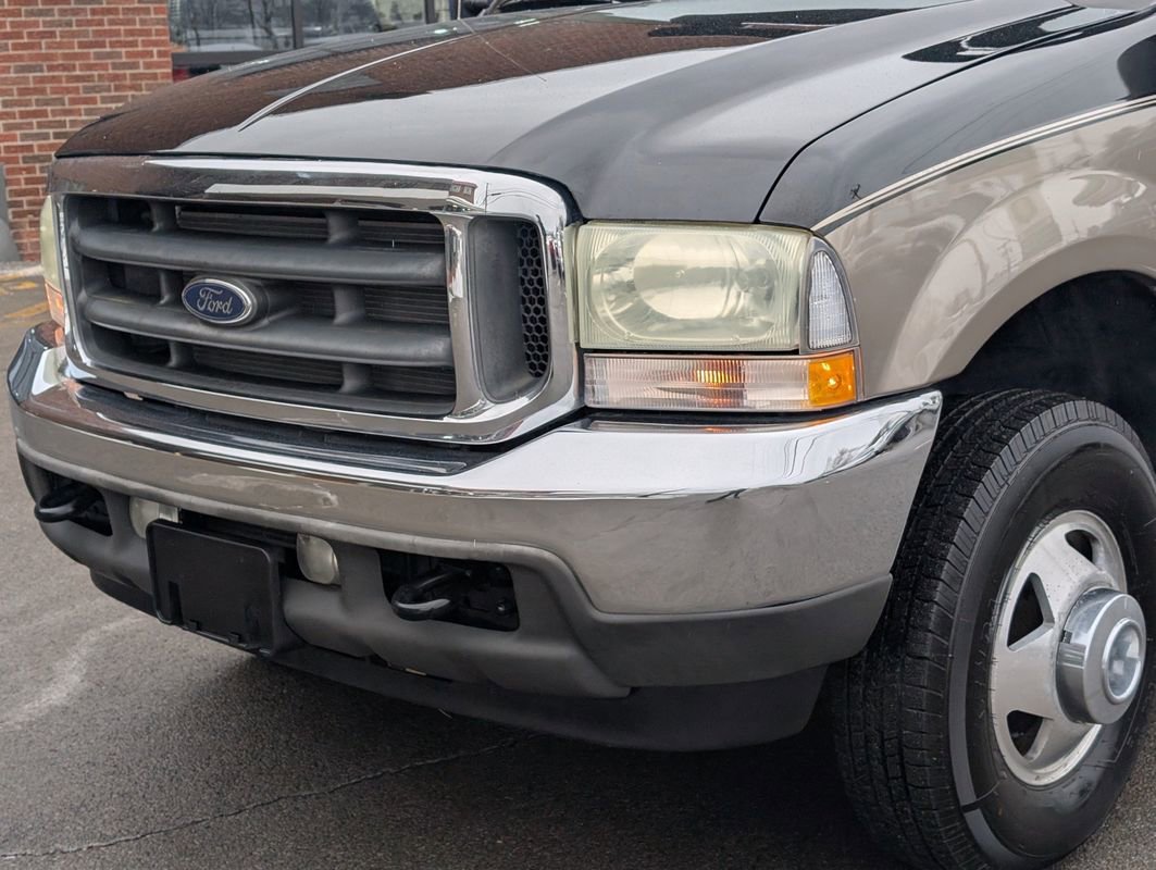 Used 2004 Ford F350 Lariat image 19