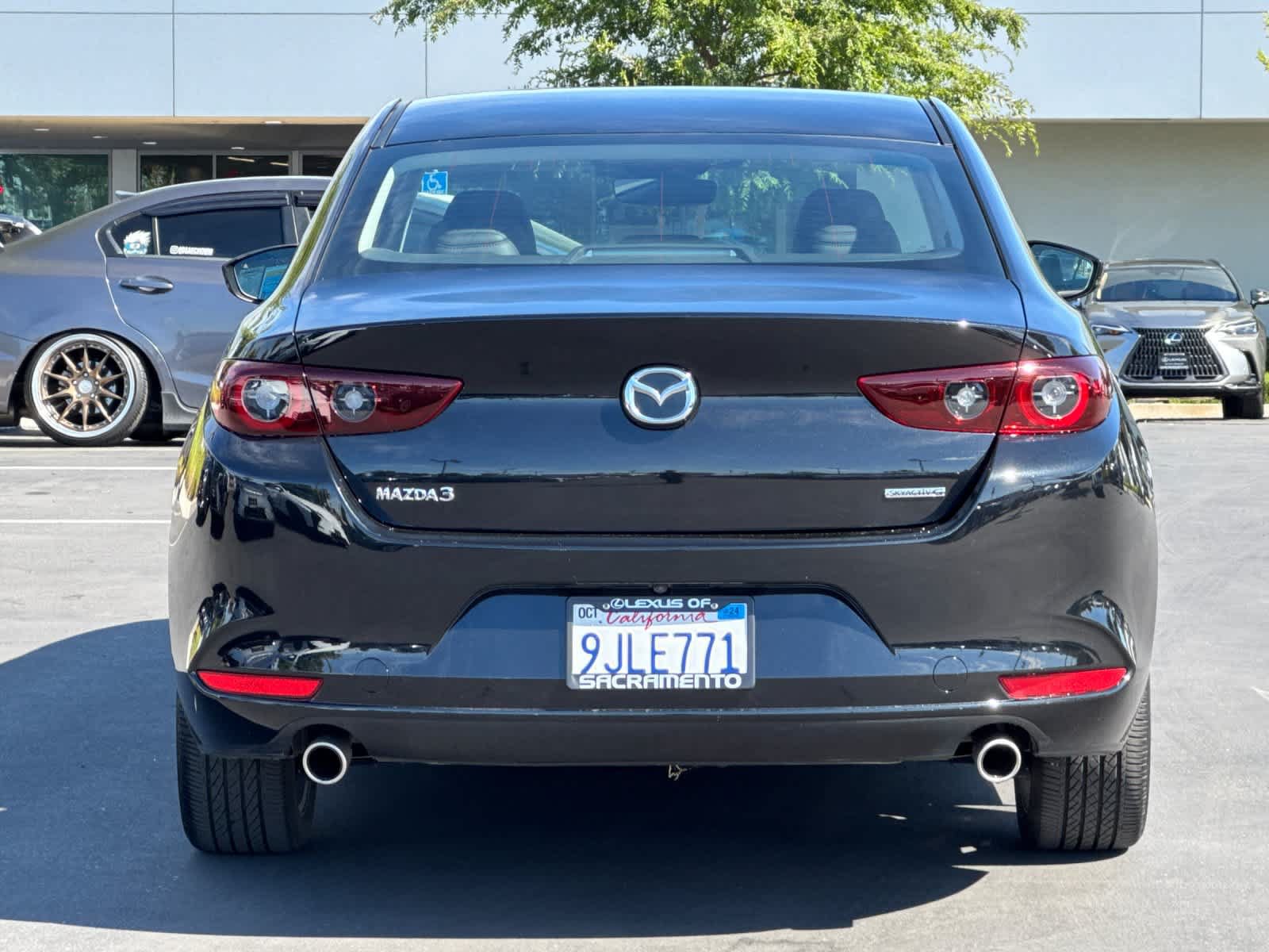 Used 2023 MAZDA MAZDA3 s FWD image 8