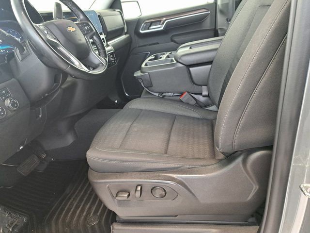 Used 2023 Chevrolet Silverado 1500 LT image 22