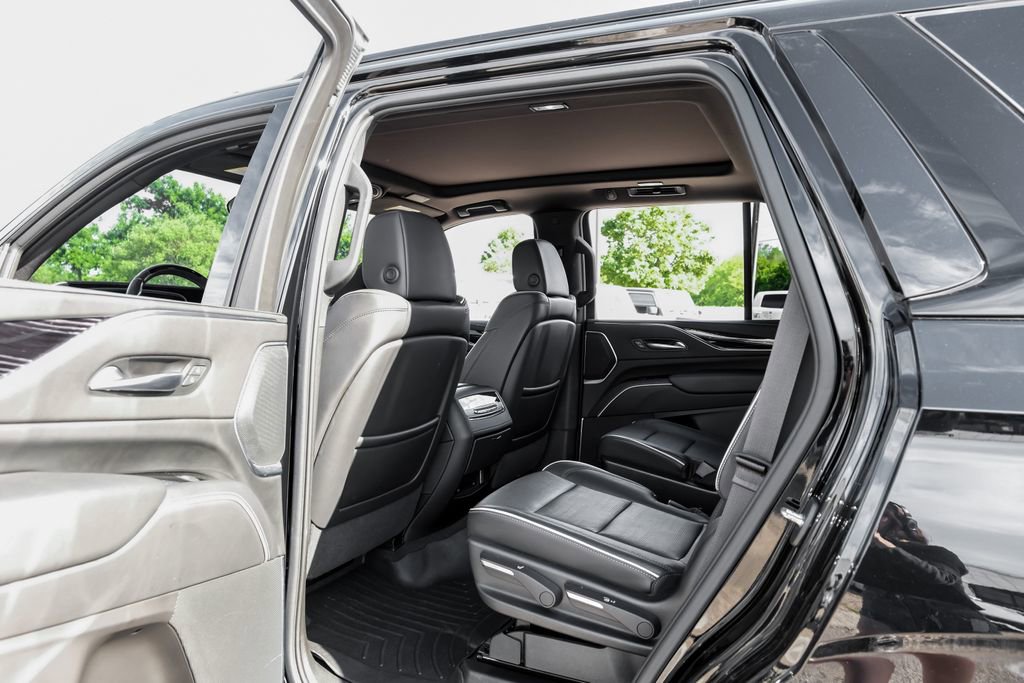 Used 2023 Cadillac Escalade Sport w/ Touring Package AWD/4WD image 46