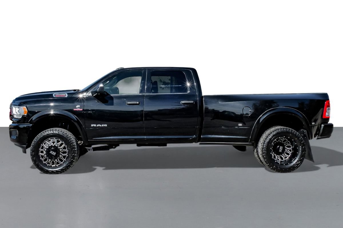 Used 2022 RAM 3500 Tradesman image 10