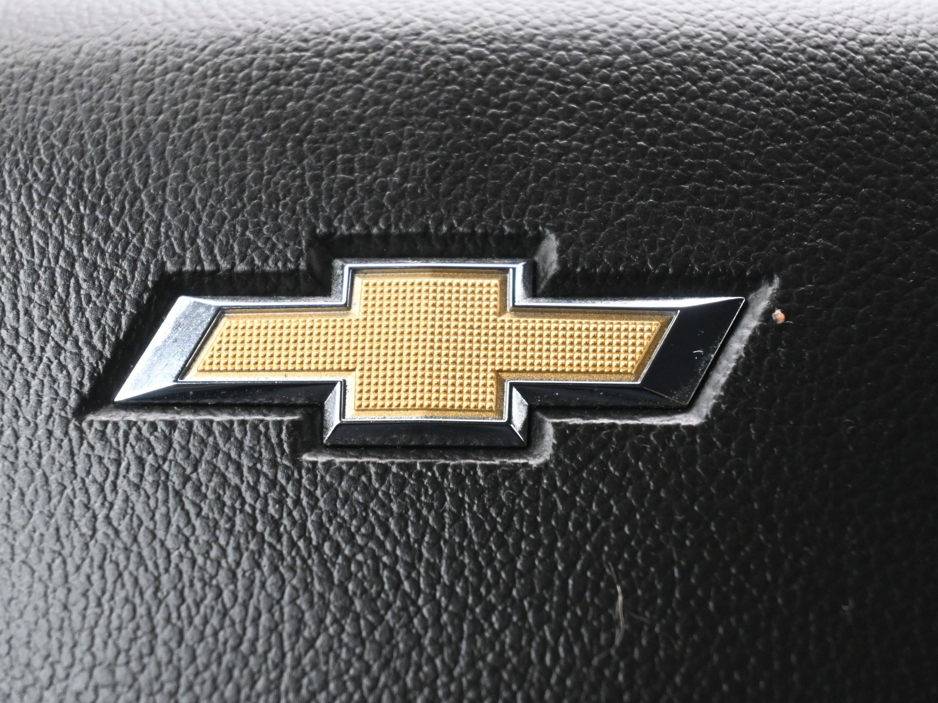 Used 2017 Chevrolet Silverado 1500 LT w/ All Star Edition image 29