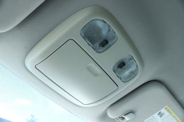 Used 2010 Ford Fusion SE FWD image 19