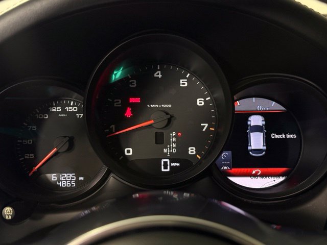 Used 2018 Porsche Macan AWD/4WD image 21