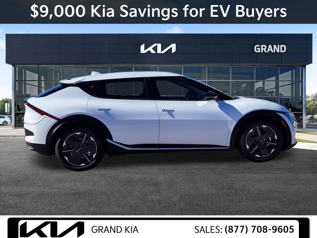 New 2025 Kia EV6 Light