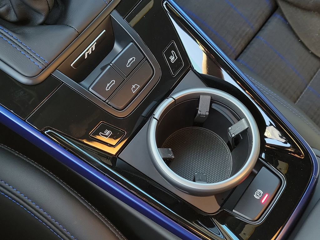 Certified 2025 Porsche 911 Carrera T image 36