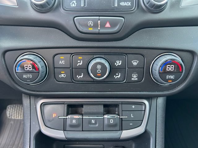 Used 2024 GMC Terrain AT4 w/ Infotainment Package II AWD/4WD image 32