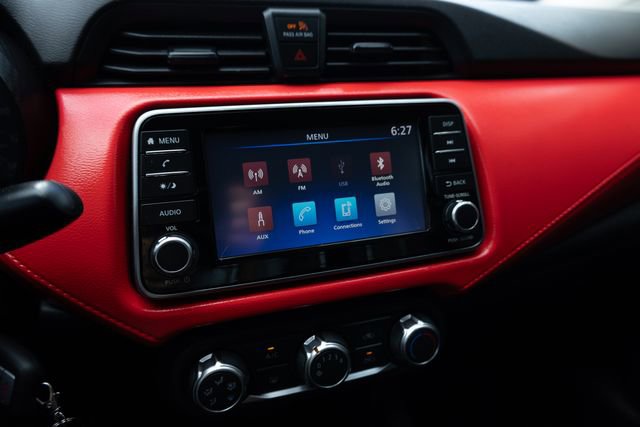 Used 2024 Nissan Versa S w/ Trunk Package image 15