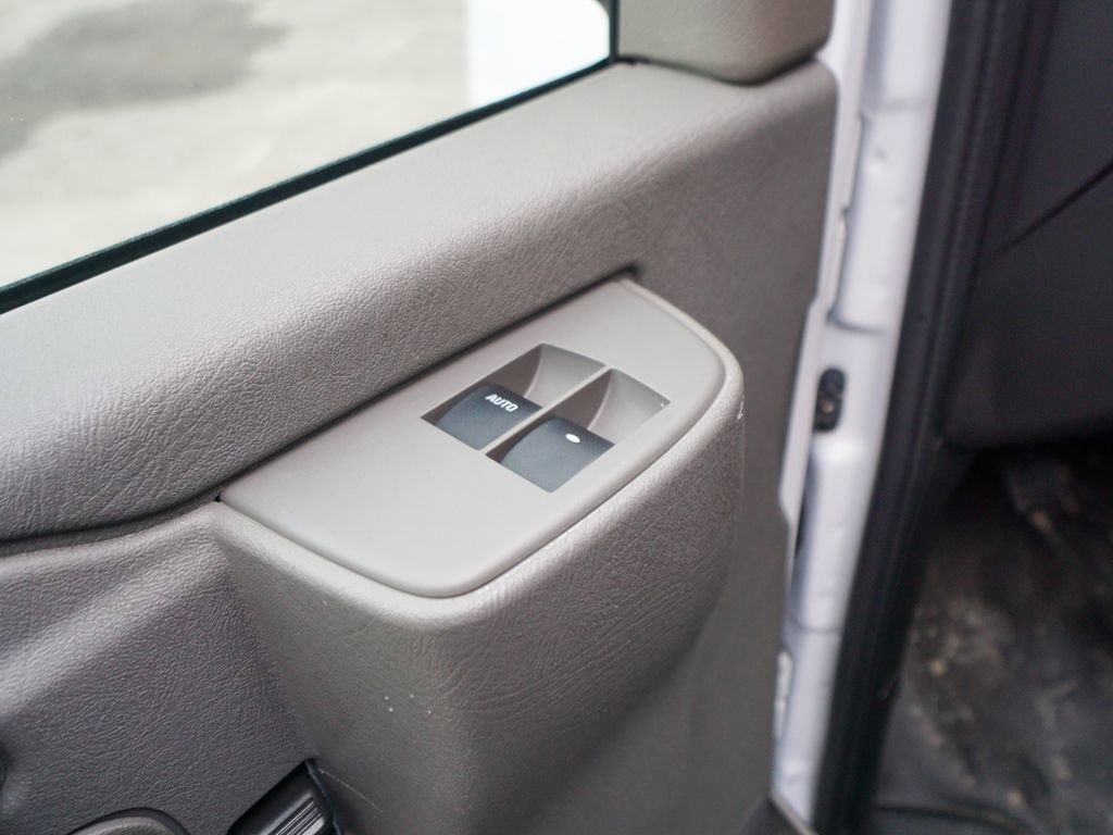 Used 2020 Chevrolet Express 2500 w/ Driver Convenience Package image 13