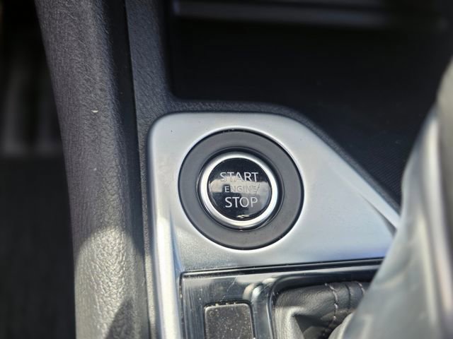 Used 2025 Nissan Sentra SV FWD image 31