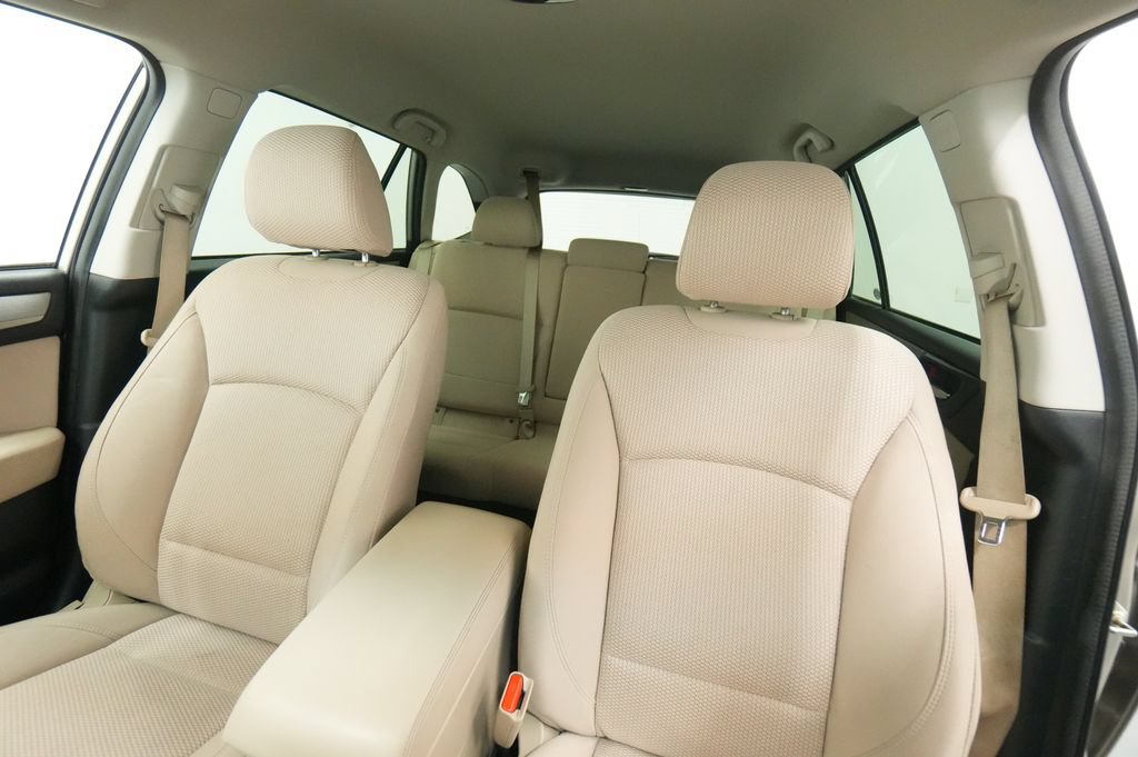 Used 2019 Subaru Outback 2.5i Premium AWD/4WD image 13