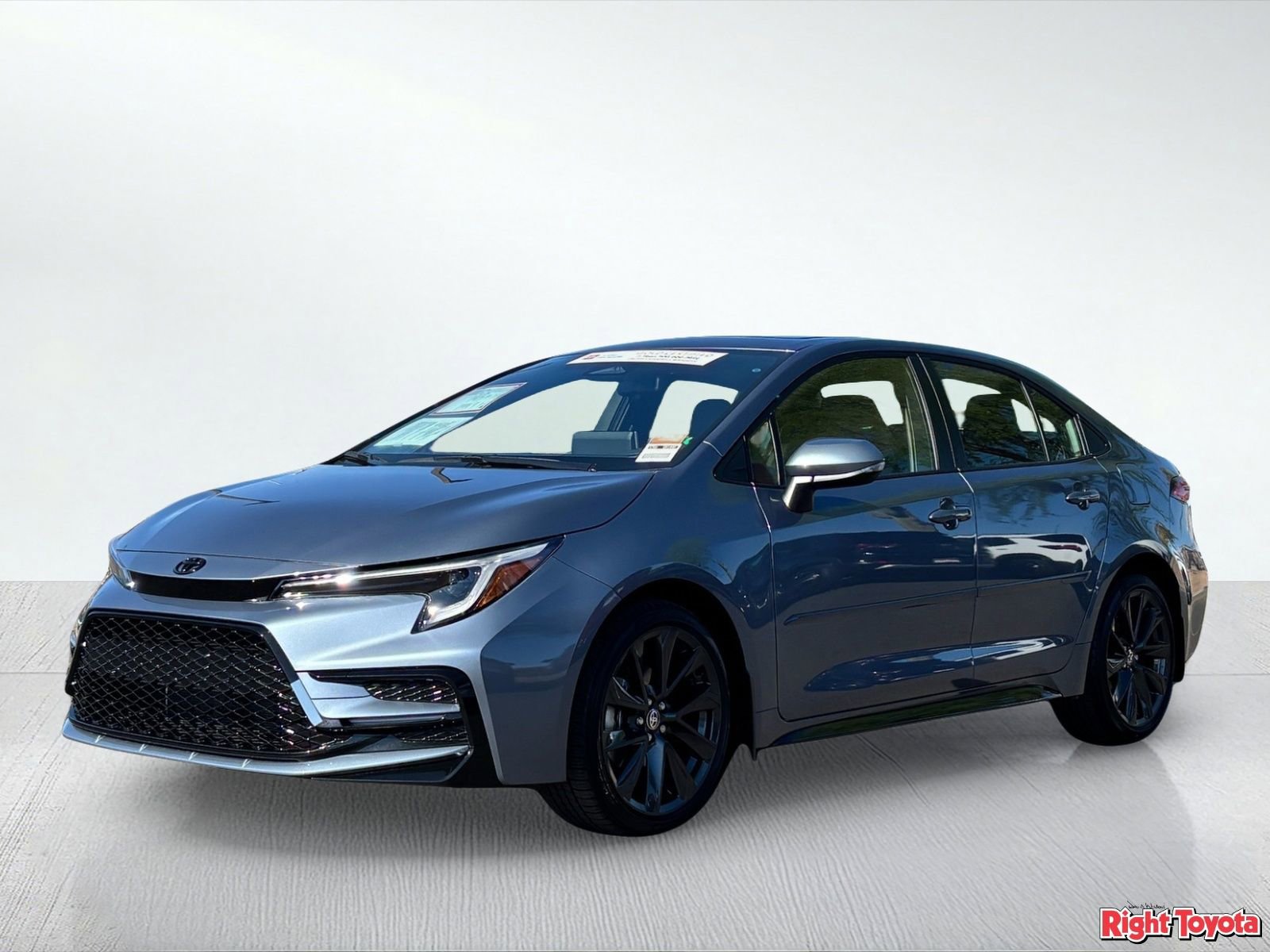 Certified 2026 Toyota Corolla XSE image 2