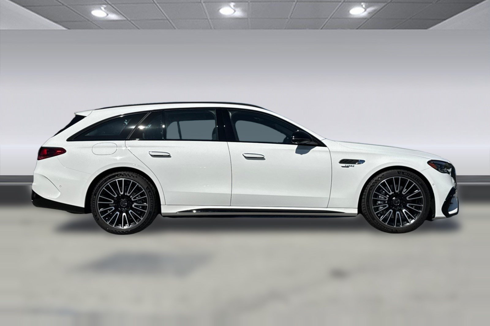 New 2026 Mercedes-Benz E 53 AMG e 4MATIC Wagon image 8