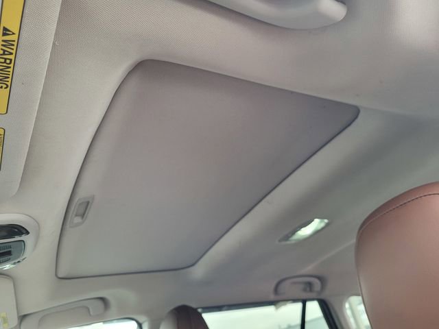 Used 2021 Subaru Outback Touring w/ Tech Package 2 image 17