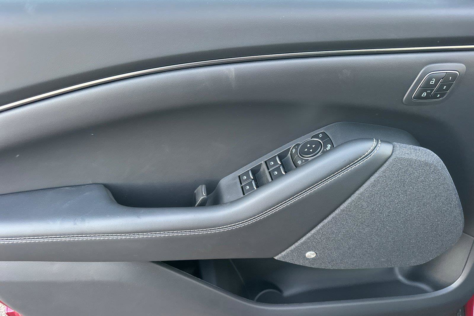 New 2025 Ford Mustang Mach-E Premium image 8