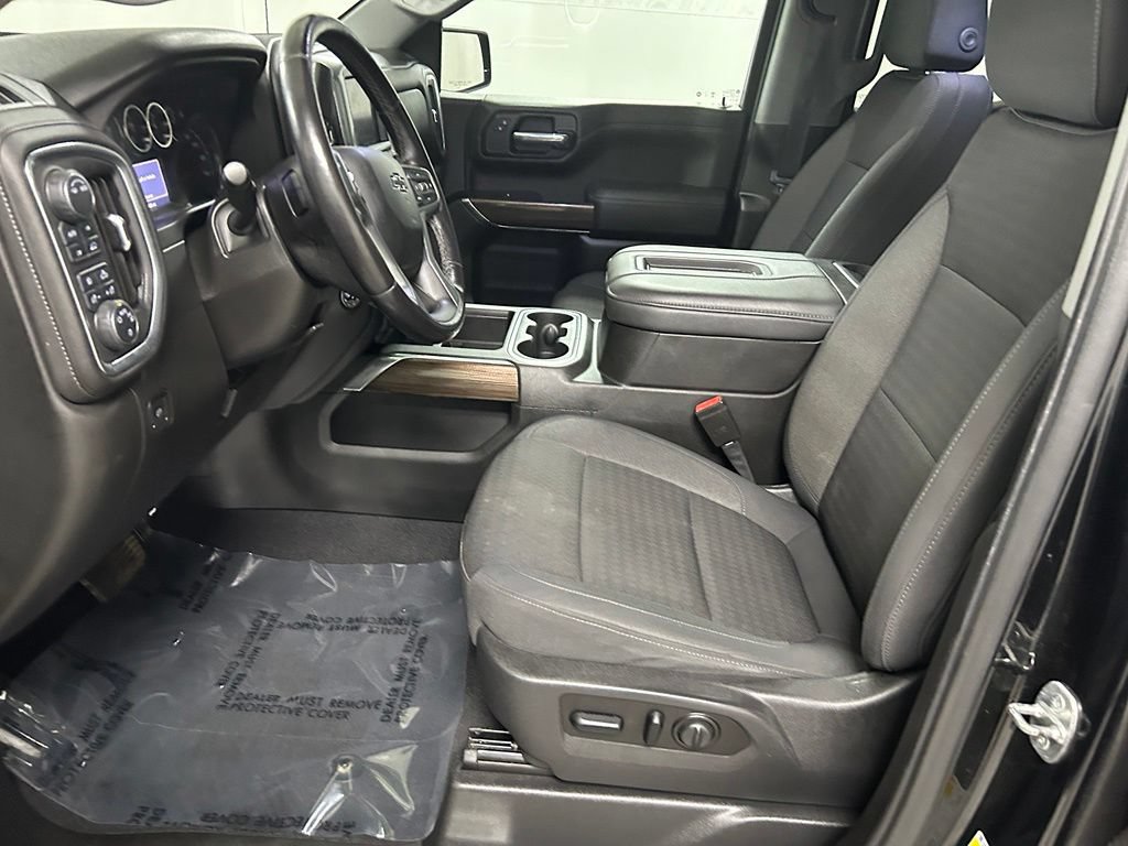 Used 2021 Chevrolet Silverado 1500 RST AWD/4WD image 11