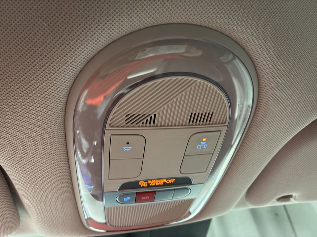 Used 2024 Hyundai Ioniq 5 SE image 21