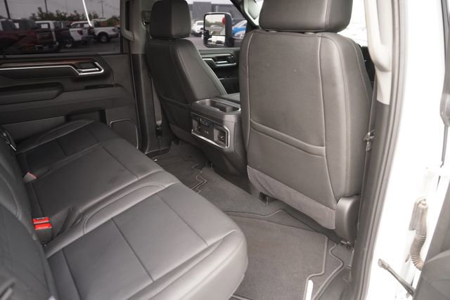 Used 2025 GMC Sierra 2500 SLT w/ SLT Convenience Package AWD/4WD image 14