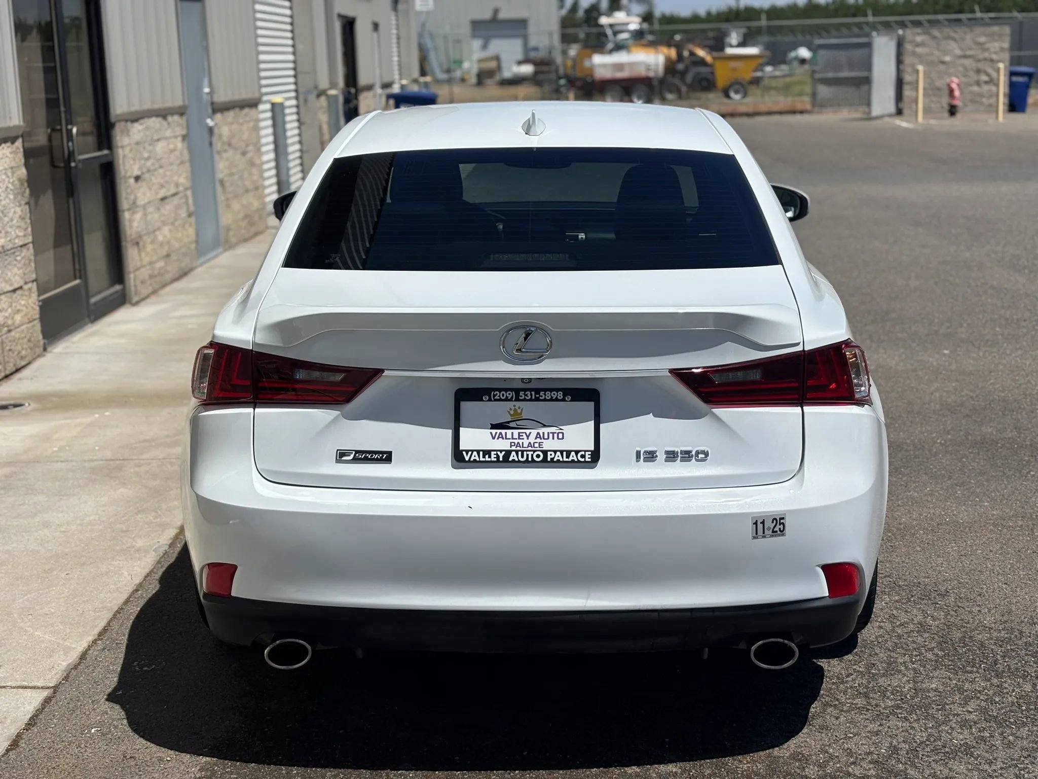 Used 2015 Lexus IS 350 w/ F-Sport Package RWD image 4