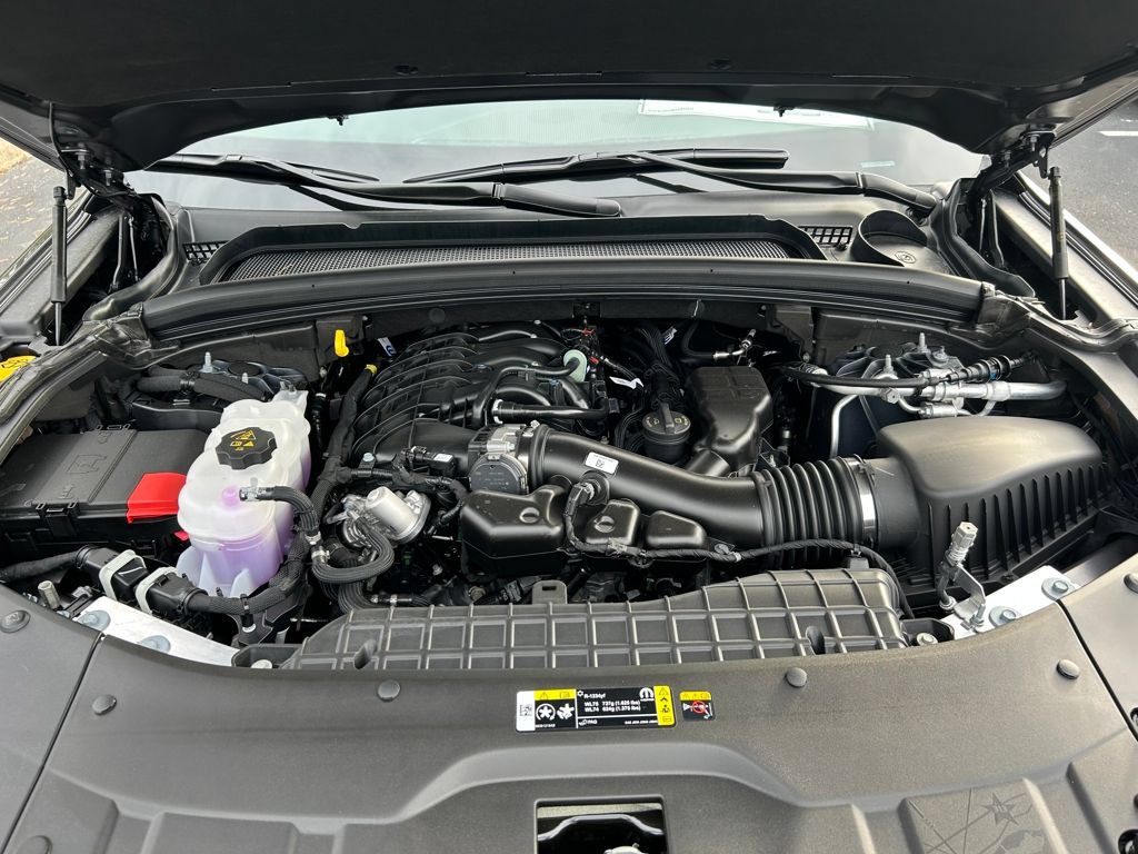 New 2025 Jeep Grand Cherokee Altitude AWD/4WD image 30