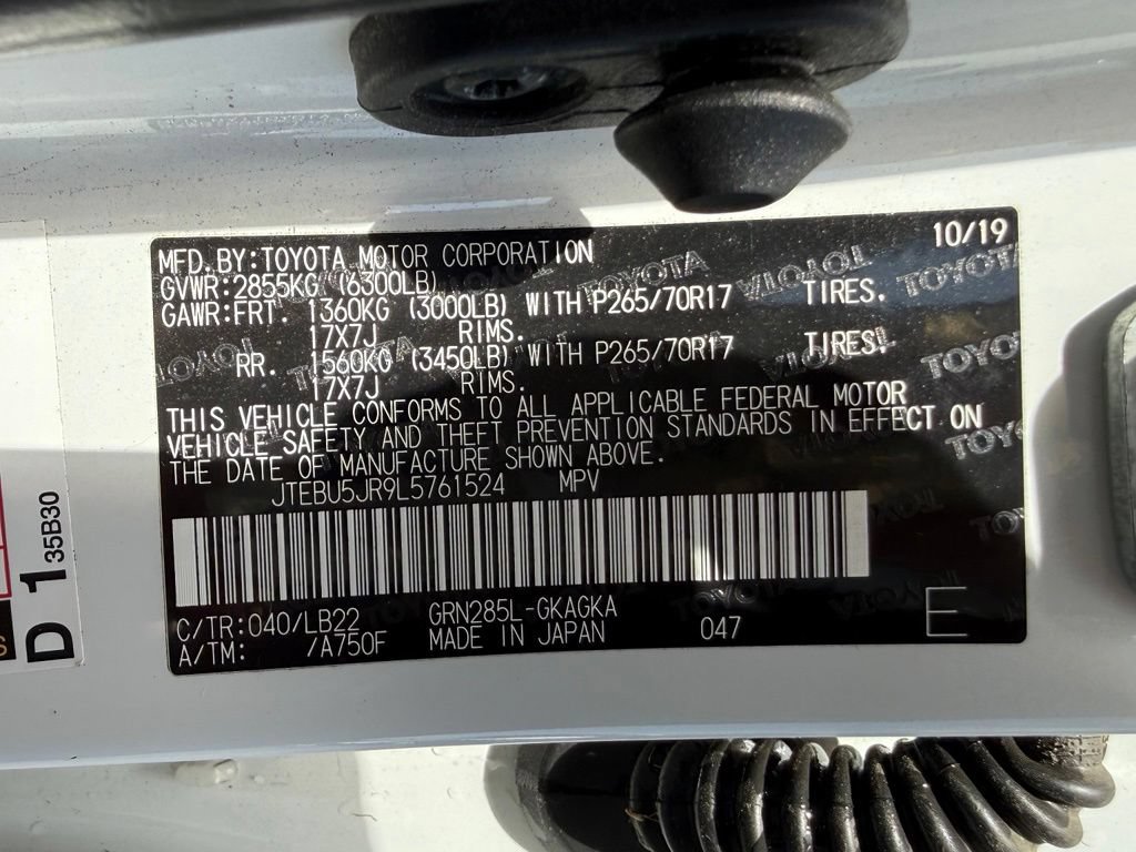 Used 2020 Toyota 4Runner SR5 Premium AWD/4WD image 32