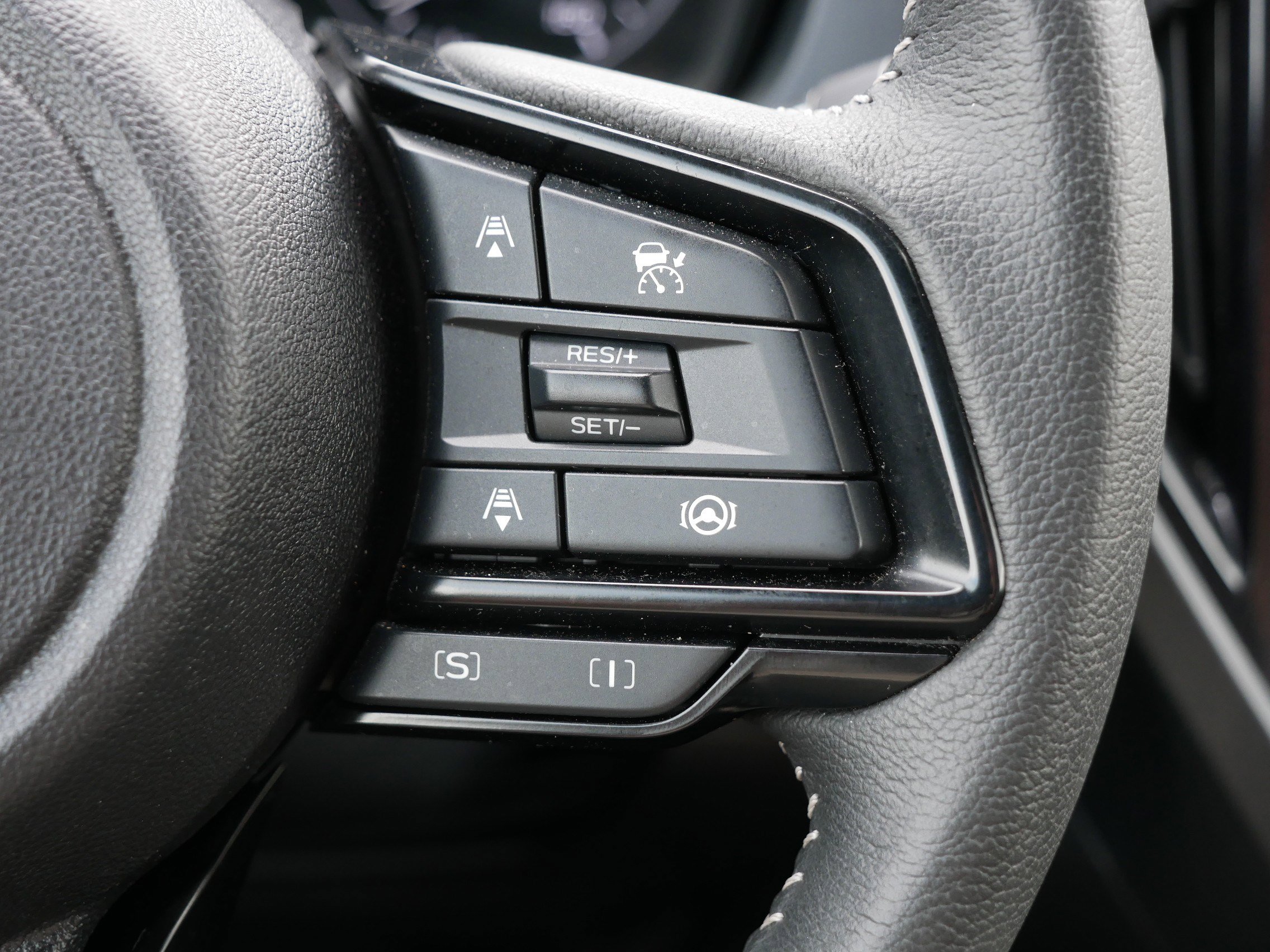 Certified 2025 Subaru Forester Premium AWD/4WD image 29