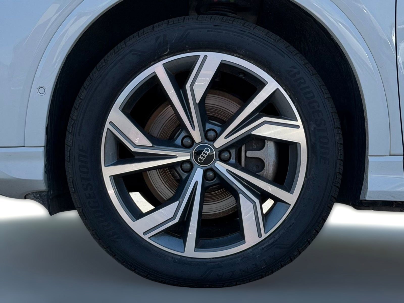 Used 2023 Audi Q4 e-tron Prestige w/ Black Optic Package image 12