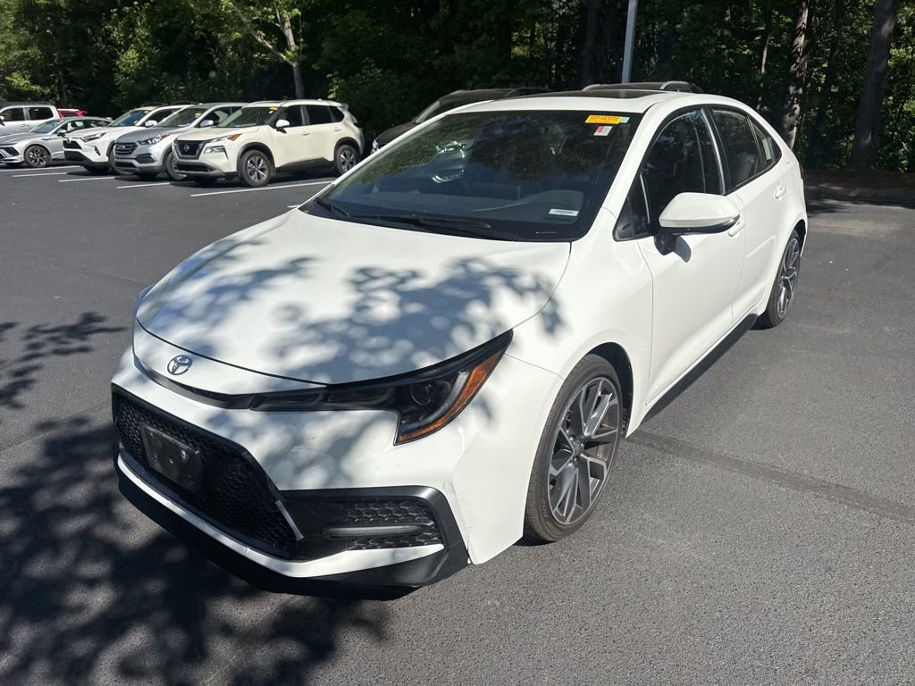 Certified 2022 Toyota Corolla SE w/ SE Premium Package image 13