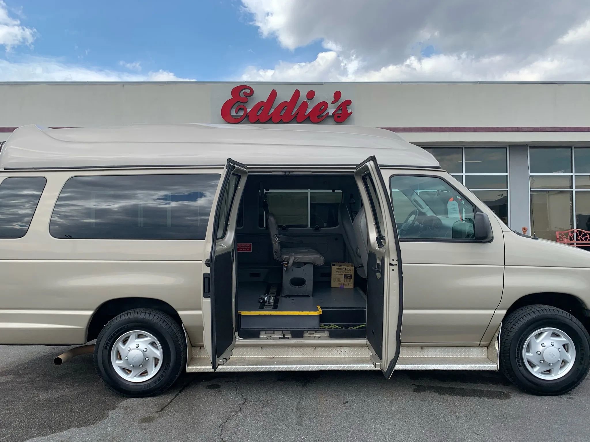Used 2007 Ford E-350 and Econoline 350 XL image 24