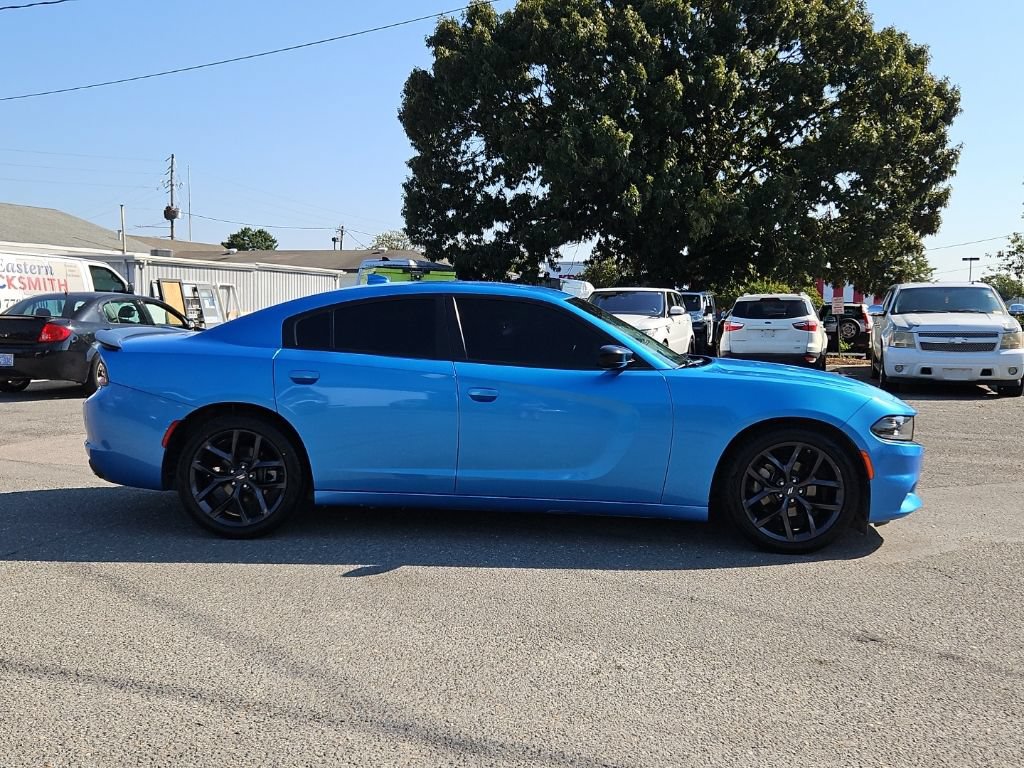 Used 2023 Dodge Charger SXT w/ Blacktop Package RWD image 8