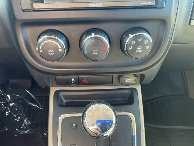 Used 2012 Jeep Compass Sport AWD/4WD image 22