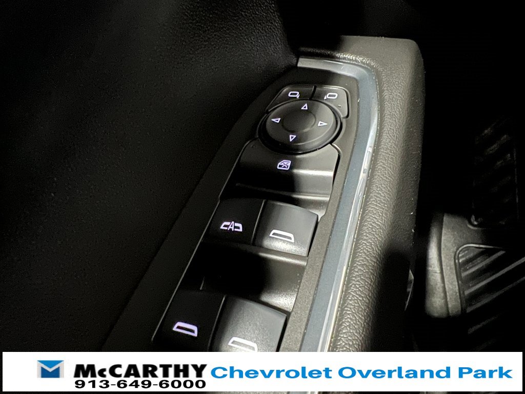 Used 2025 Chevrolet Silverado 1500 LT image 16