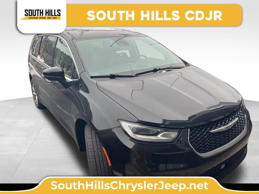 Used 2023 Chrysler Pacifica Touring-L