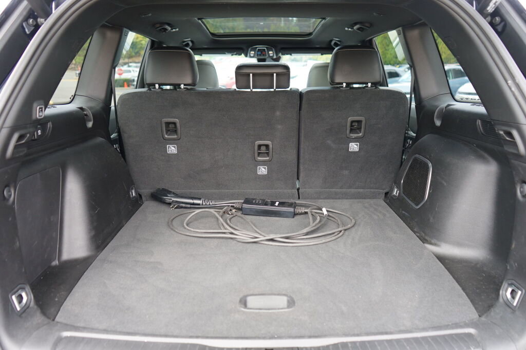 Used 2024 Jeep Grand Cherokee Limited 4xe w/ Trailer Tow Package image 28