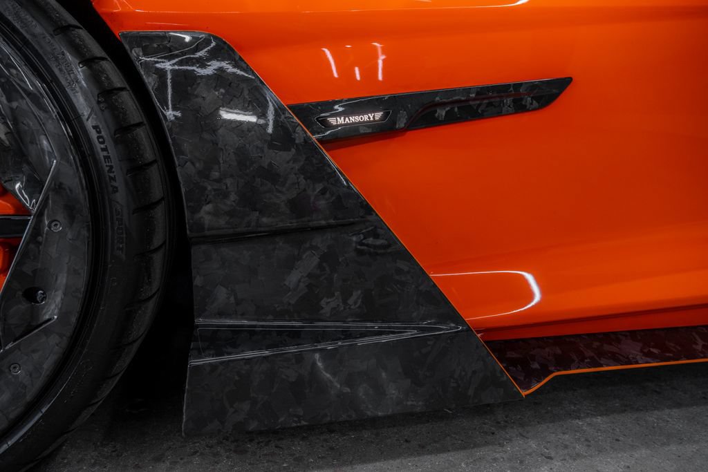 Used 2024 Lamborghini Revuelto AWD/4WD image 35
