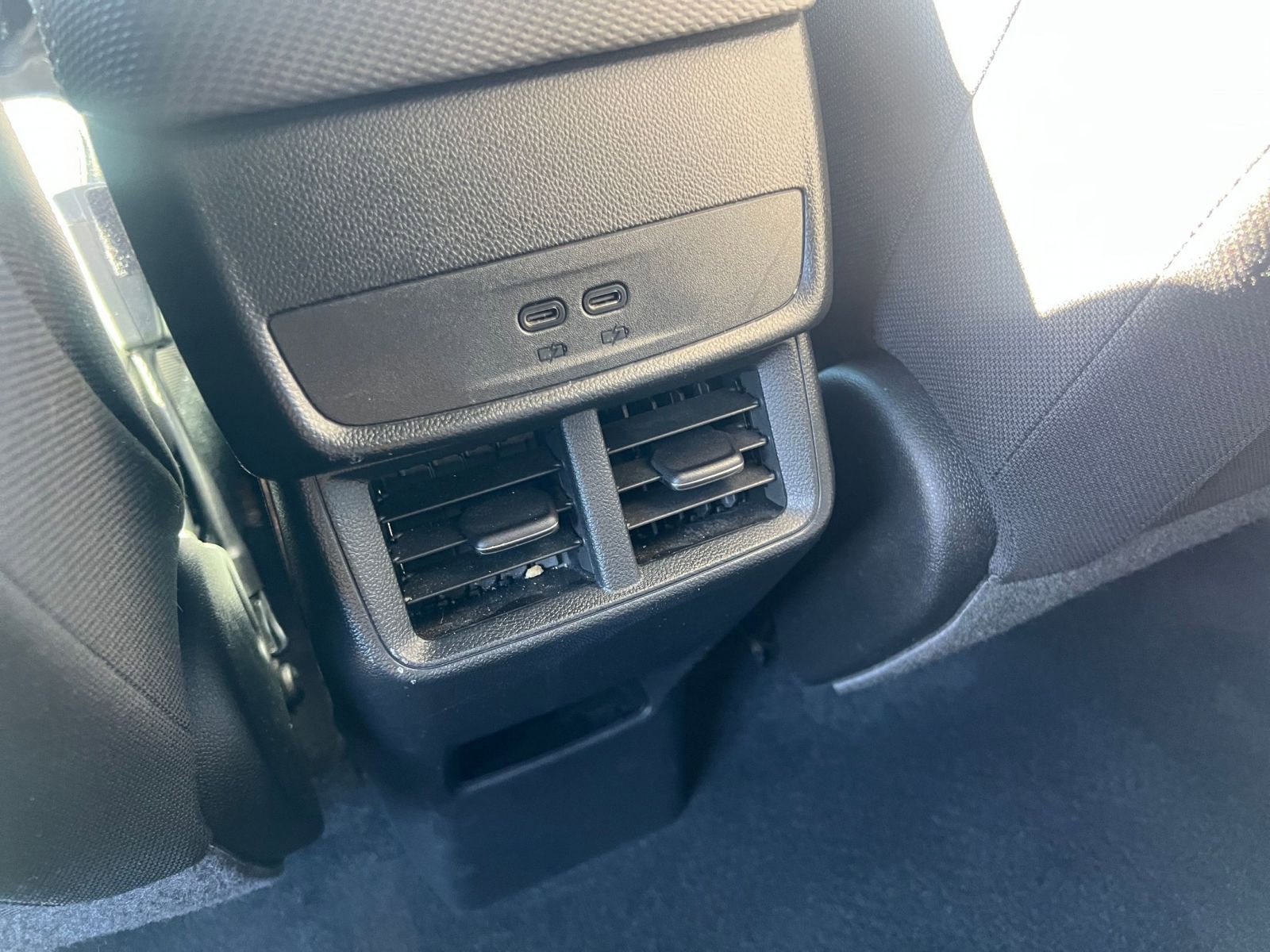 Used 2025 Chevrolet Equinox LT image 24