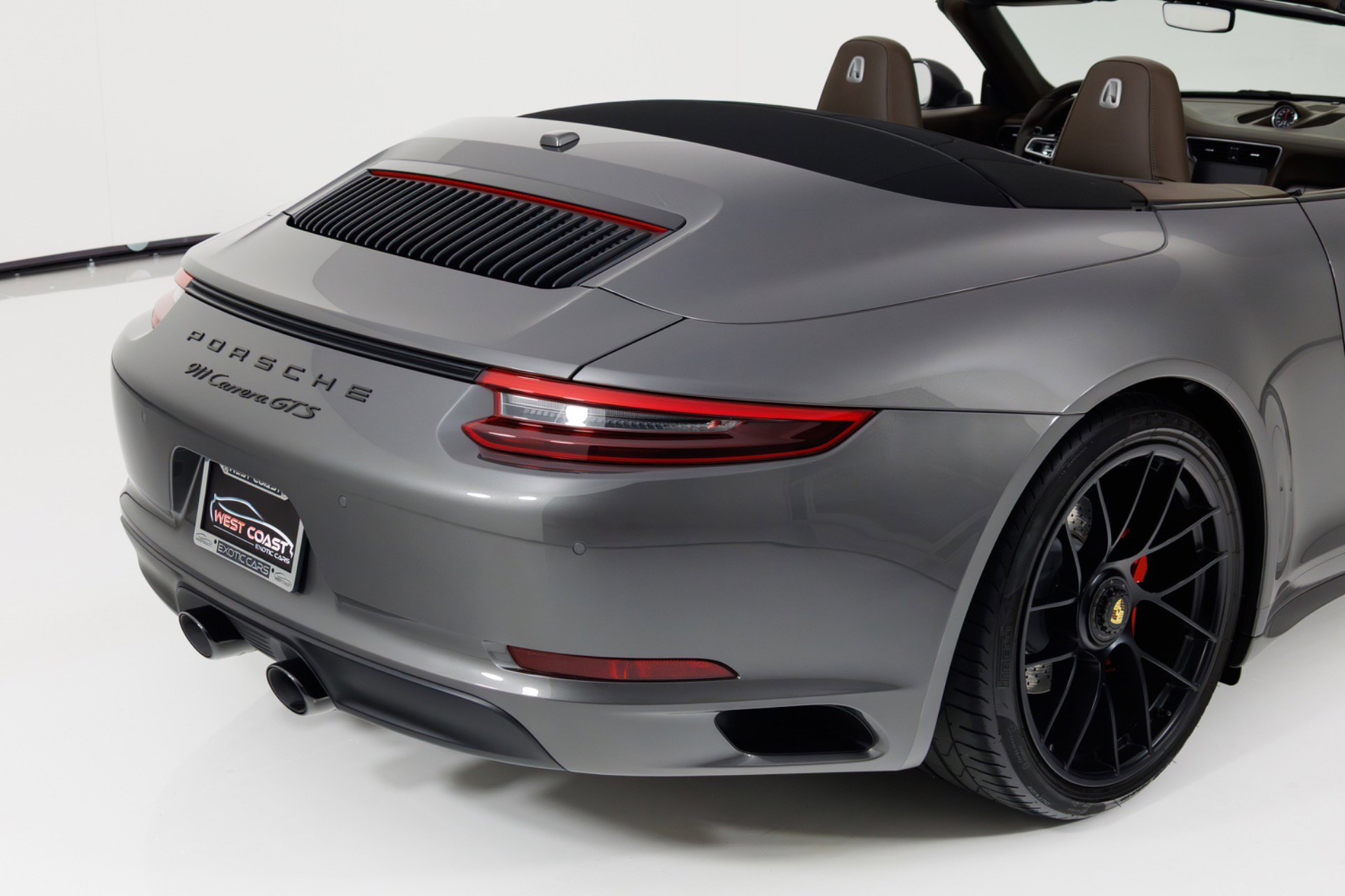 Used 2017 Porsche 911 Carrera GTS image 70